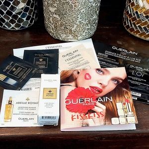 Guerlain sample bundle